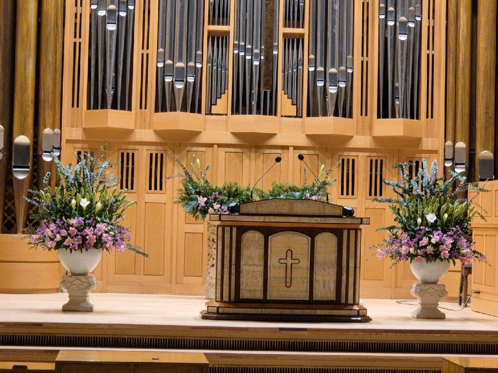 20250914_Flower_arrangement_decoration_01.jpg